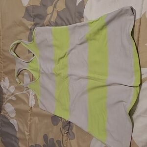 Lululemon tank
